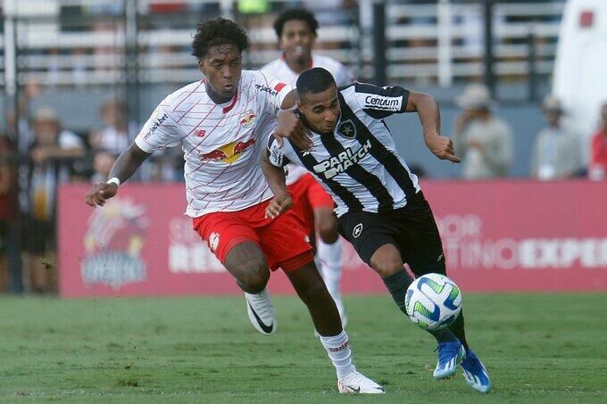 Imagem de compartilhamento para o artigo Empate entre Bragantino e Botafogo beneficia Palmeiras que assume liderança do Brasileirão da MS Todo dia